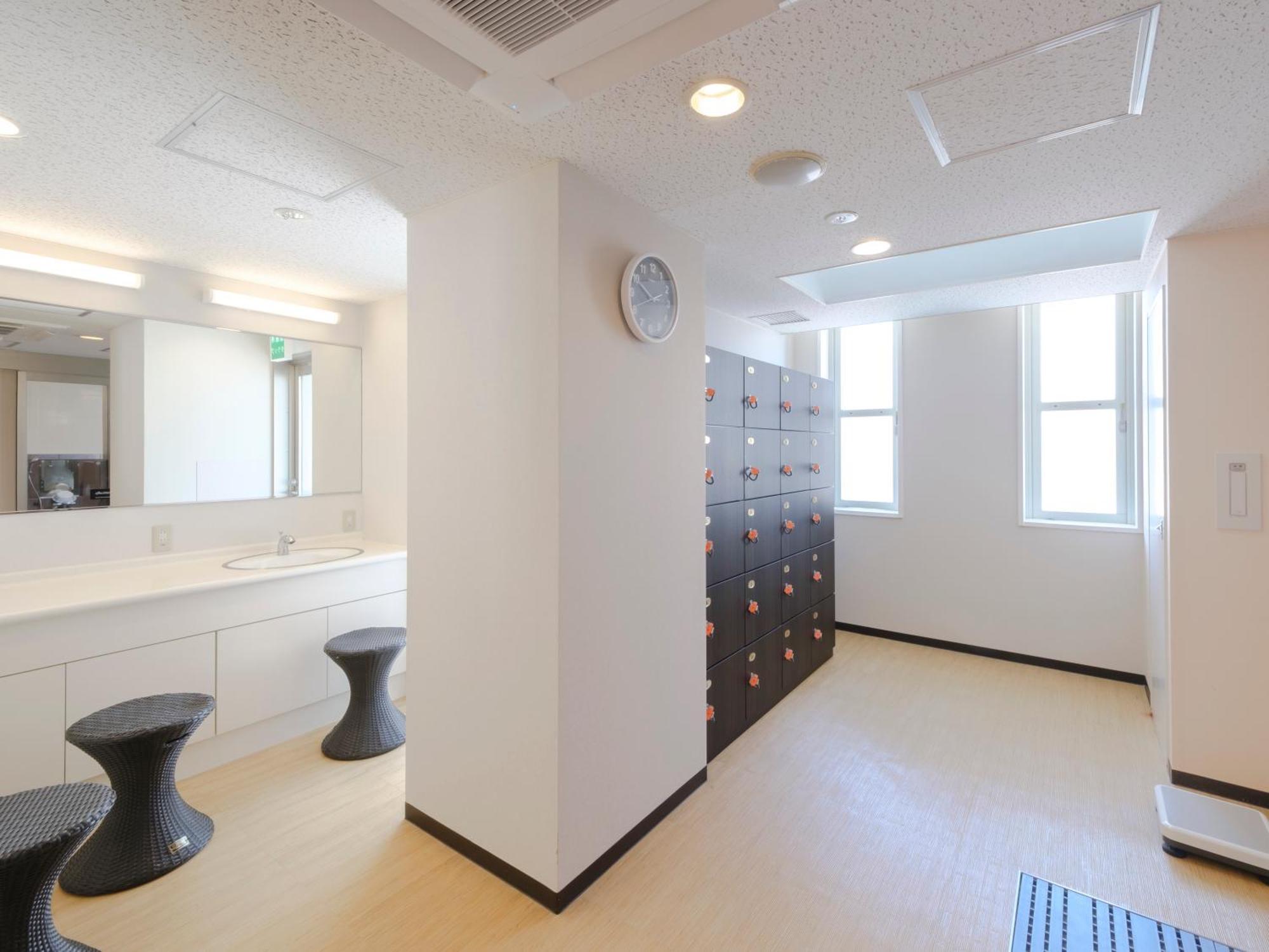 Apa Hotel Yokohama Kannai Екстер'єр фото